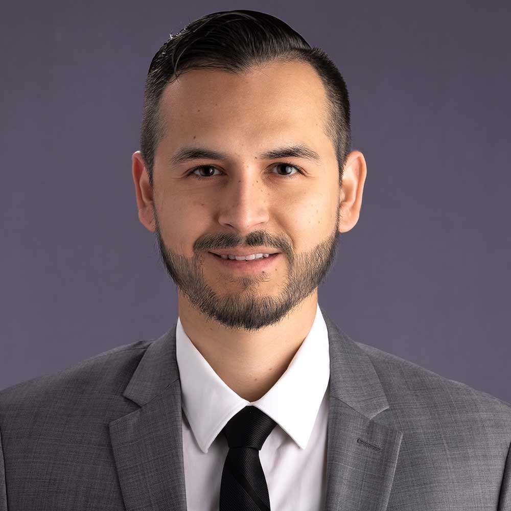 Headshot of David Miramontes Quinones, Counselor