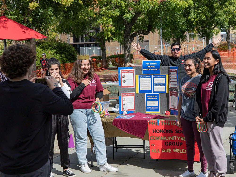 Honors Society members representing Phi Theta Kappa at Club Days event