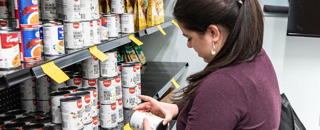 Student shopping in the food pantry on Rocklin Campus