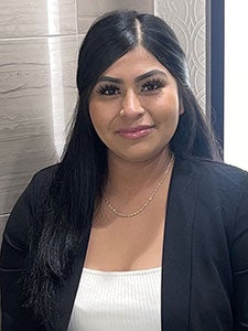 Joselin Hernandez headshot