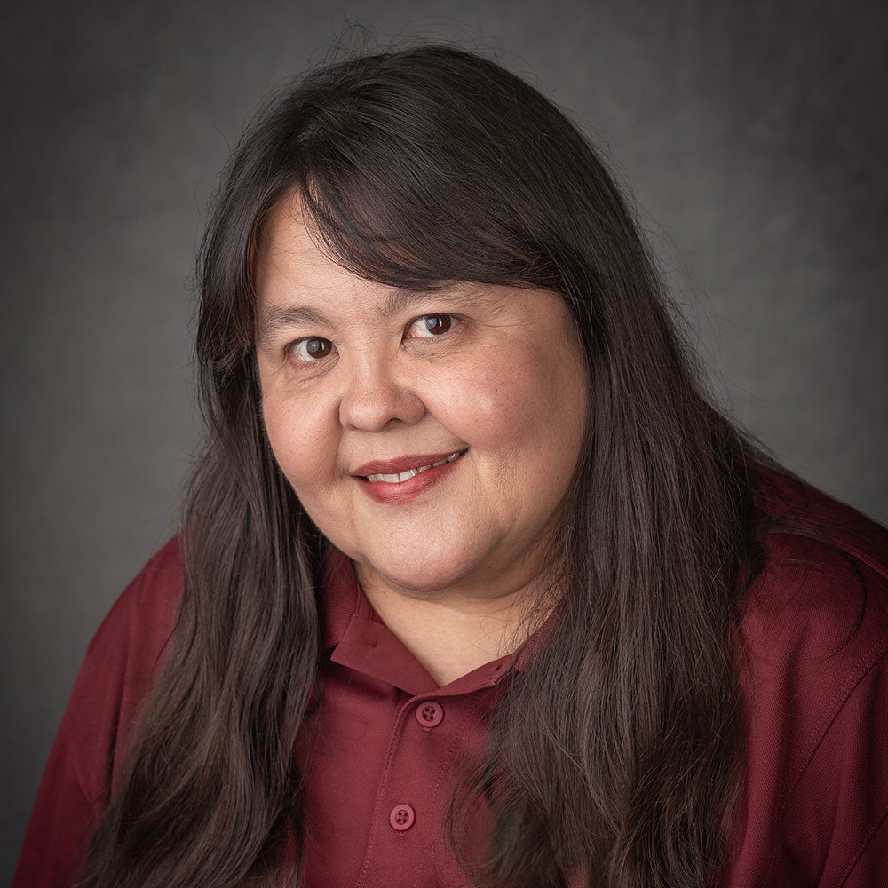Donna Wetzel Headshot