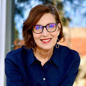 Headshot of Lisa Frenkel Riddiough