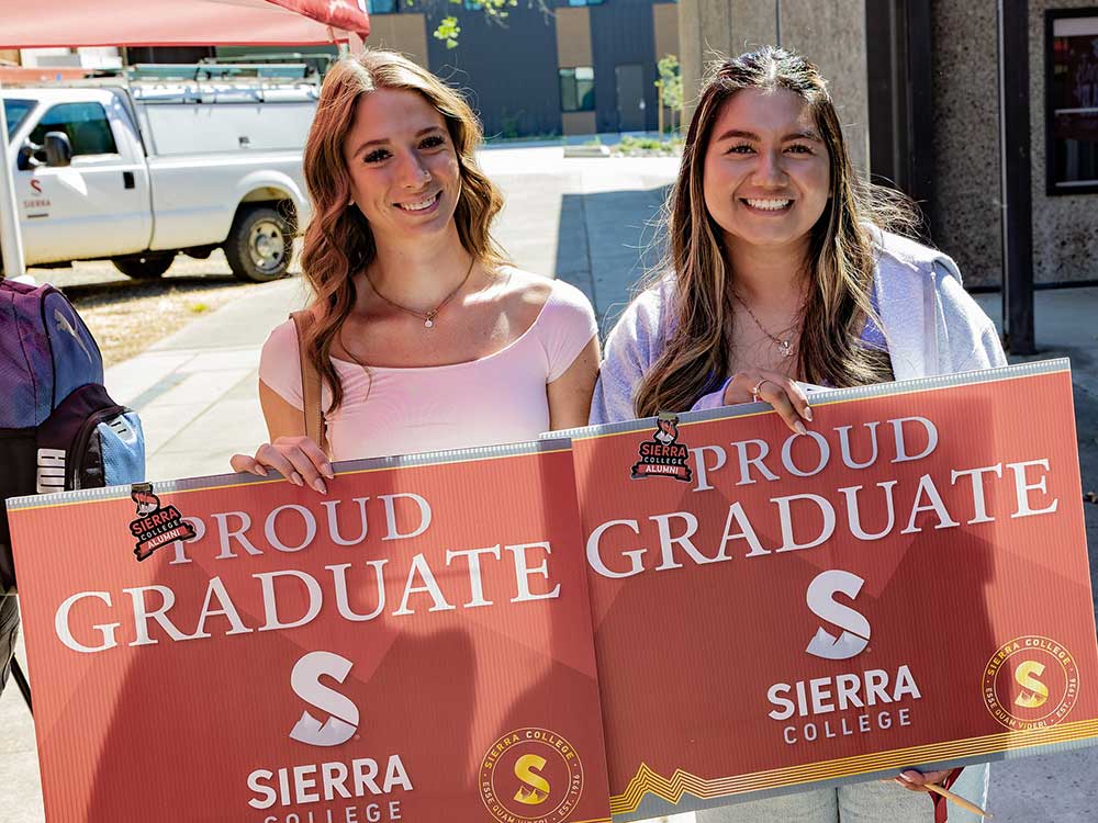 Alumni Proud Grad Signs S25 52910112249 C49a74122e K