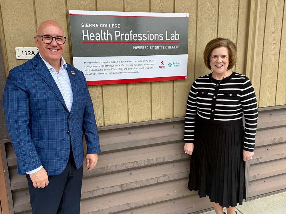 Sutter Health Sign Leaders